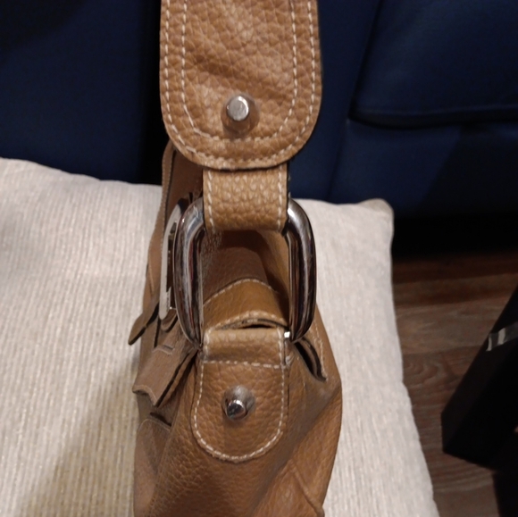 Vintage Guess Y2K Tan Silver Studded Logo Shoulder Purse - Picture 4 of 8